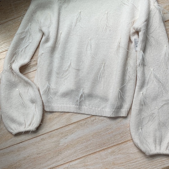 Halogen 🤍 Ostrich Feather Ivory Cream Off White Turtleneck Long Sleeve Sweater - Picture 11 of 14